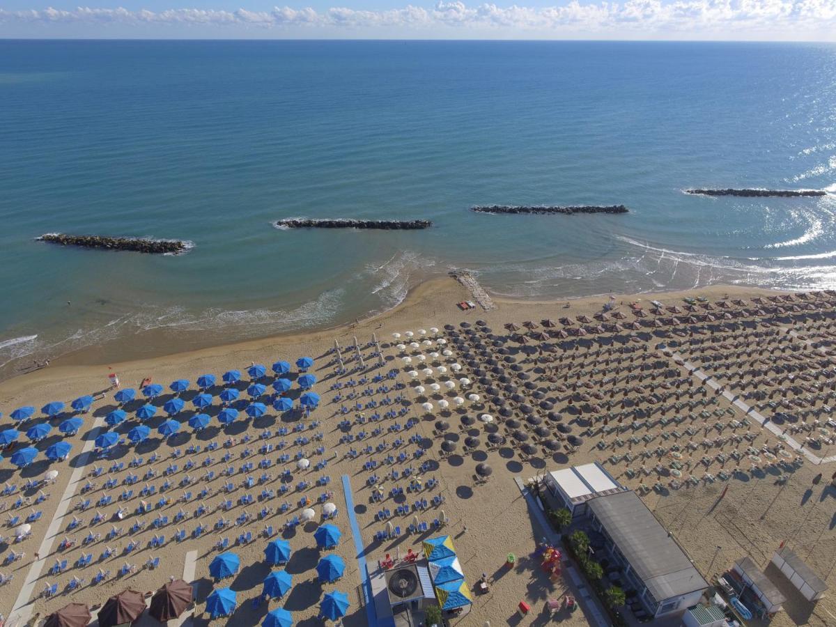 Hotel Diamante Francavilla al Mare Kültér fotó
