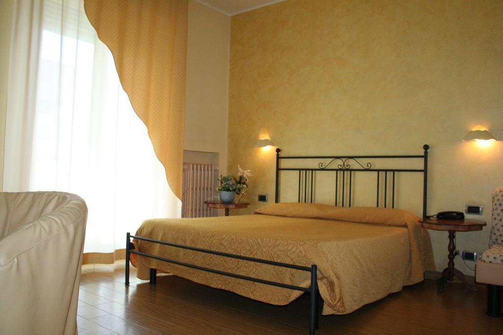 Hotel Diamante Francavilla al Mare Kültér fotó
