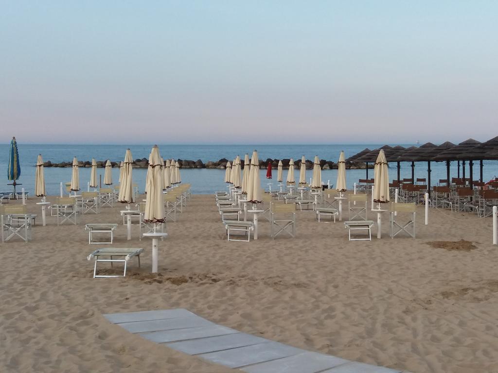 Hotel Diamante Francavilla al Mare Kültér fotó